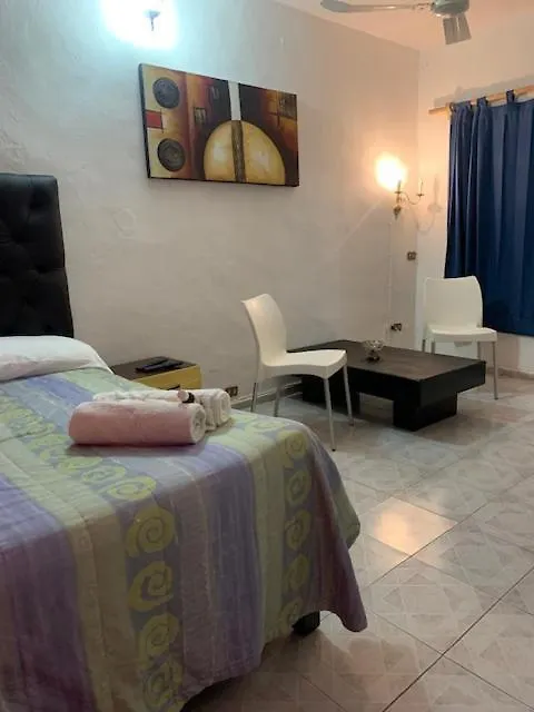 Casa Centro 70 Hotel Mérida 0*,